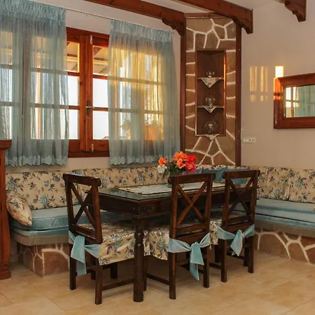 Limnioni Appartement *